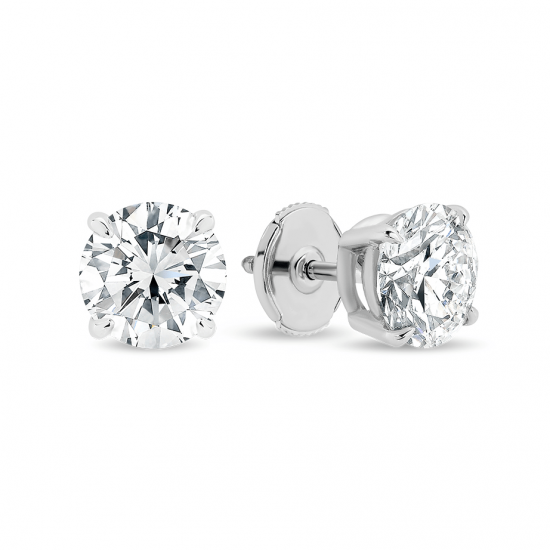 Jewelry in aruba: Classic Diamond Studs