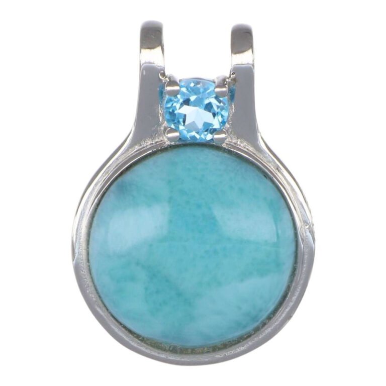 Gemstones in Aruba: Larimar Pendant