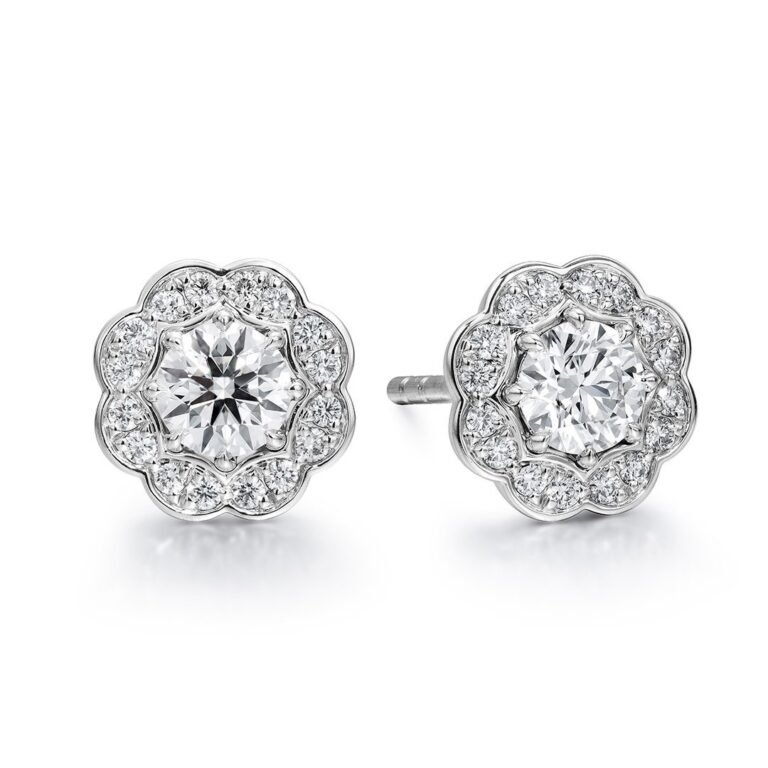 Diamond Studs in Aruba