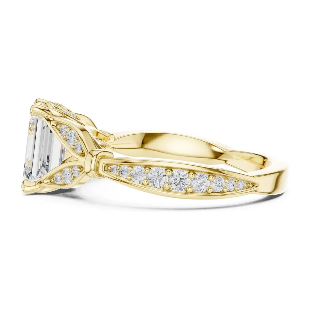 Radiant-Cut Ring with Trillion Sides & Twist Band — photo 3
