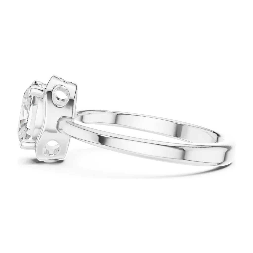 Oval Half-Bezel Ring — photo 7