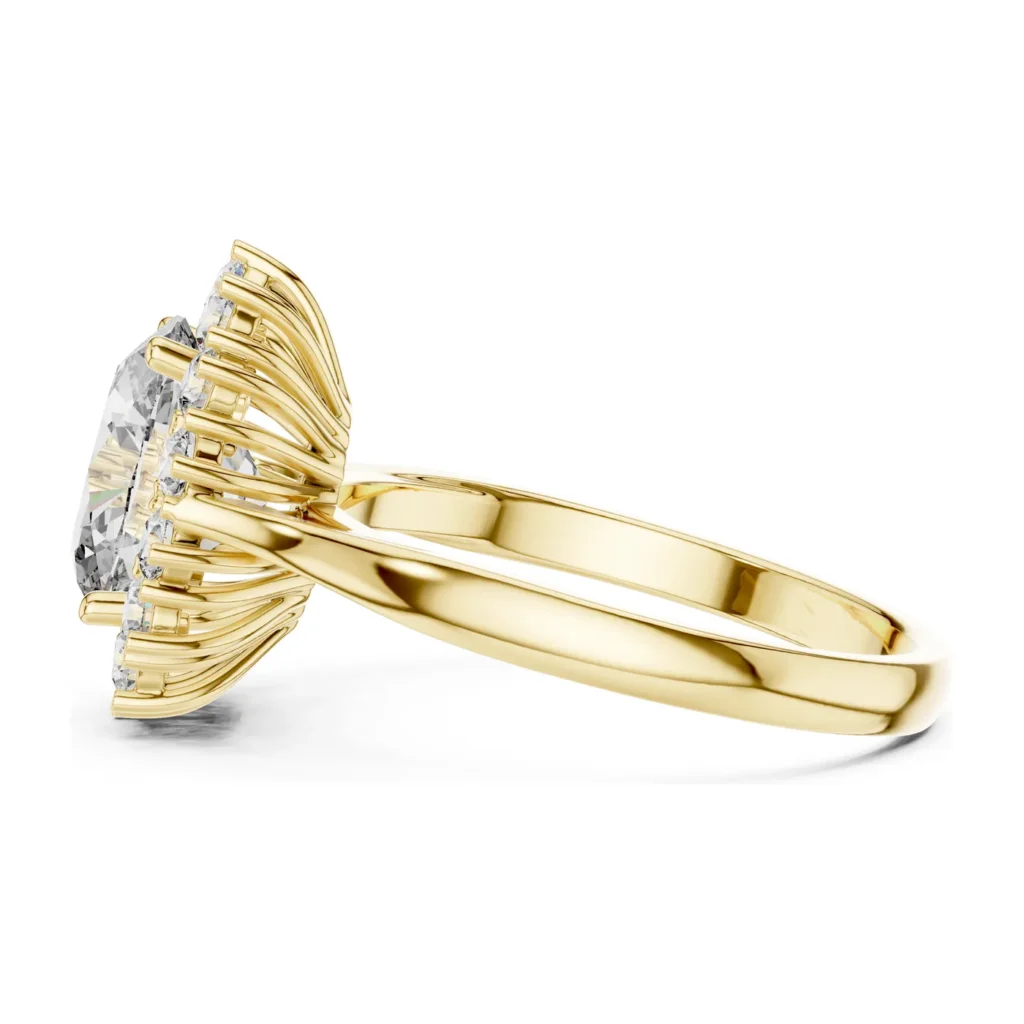Oval Cluster Halo Ring — photo 3