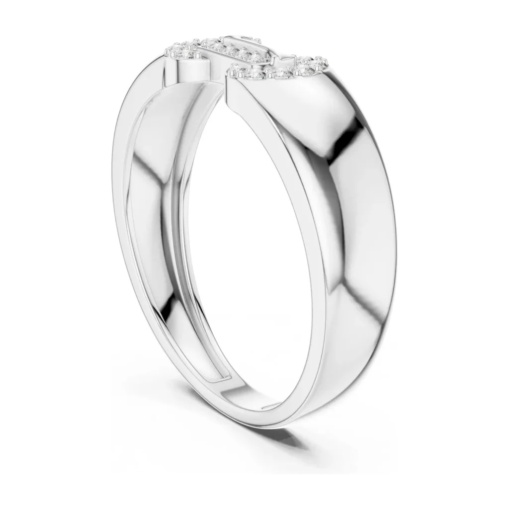 Pavé Buckle Signet Ring — photo 5