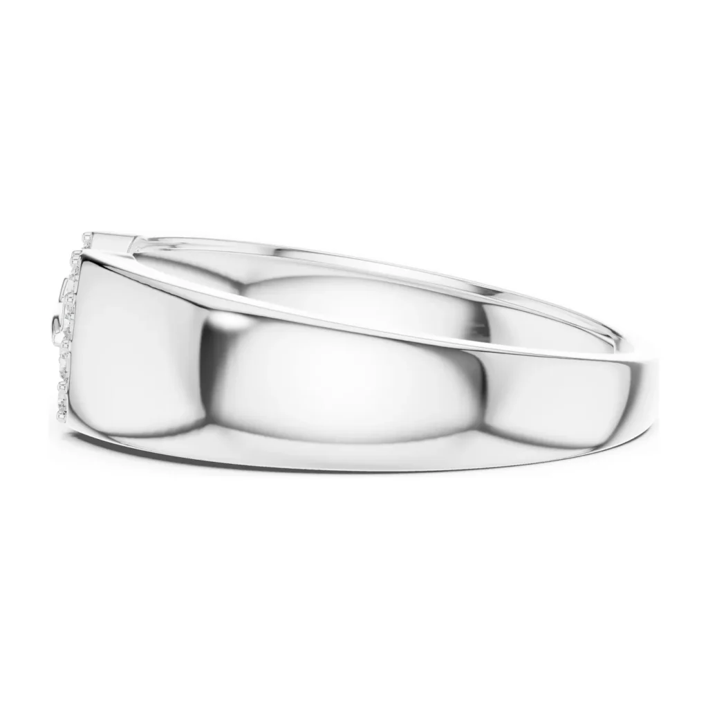 Pavé Buckle Signet Ring — photo 7
