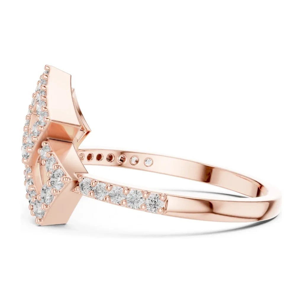Pavé Quatrefoil Square Ring — photo 11